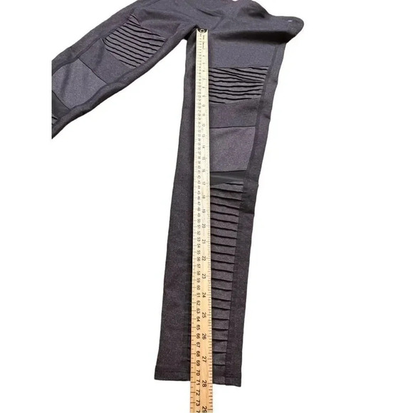 ALO YOGA High Rise Moto Leggings In Stormy Heather Gray - Picture 9 of 16